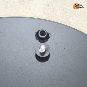 Base metálica de mesa de un solo pie